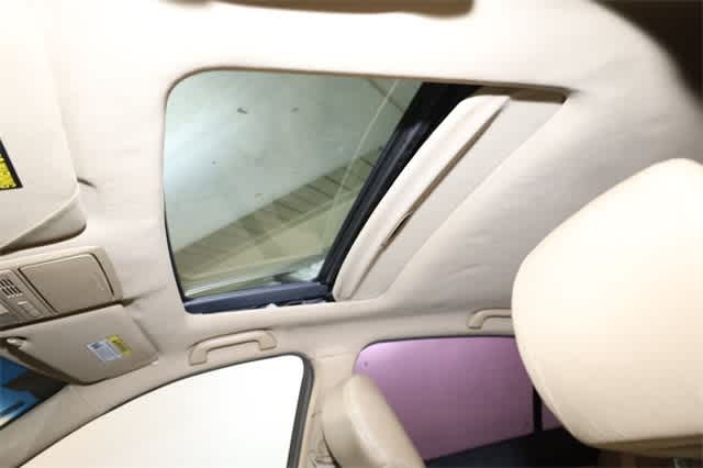 Thumbnail: 2012 Honda Accord - 26