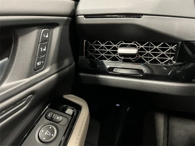 Thumbnail: 2025 Honda Accord - 18