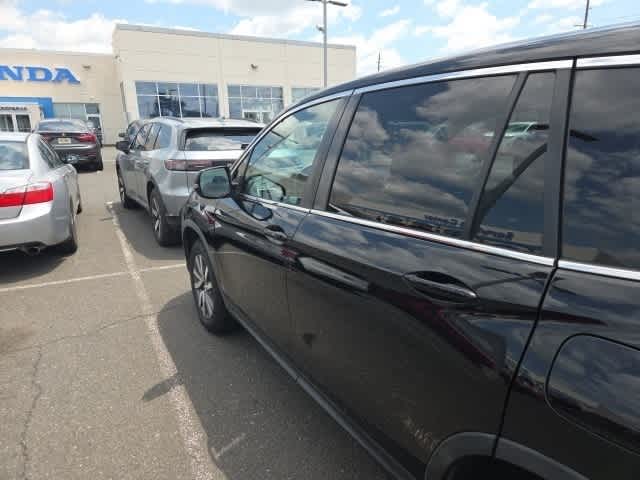 Thumbnail: 2019 Honda Pilot - 7