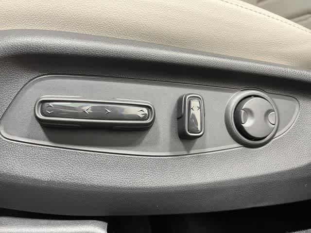 Thumbnail: 2026 Honda CR-V - 14