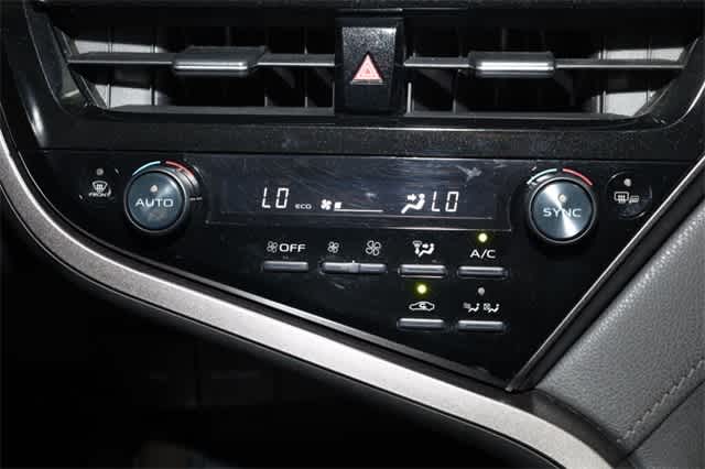 Thumbnail: 2022 Toyota Camry - 29
