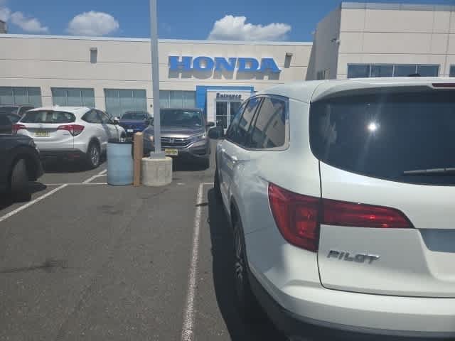Thumbnail: 2018 Honda Pilot - 7
