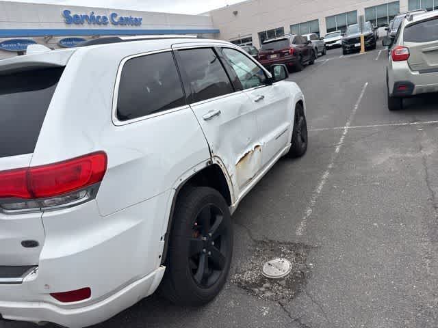 Thumbnail: 2015 Jeep Grand Cherokee - 12