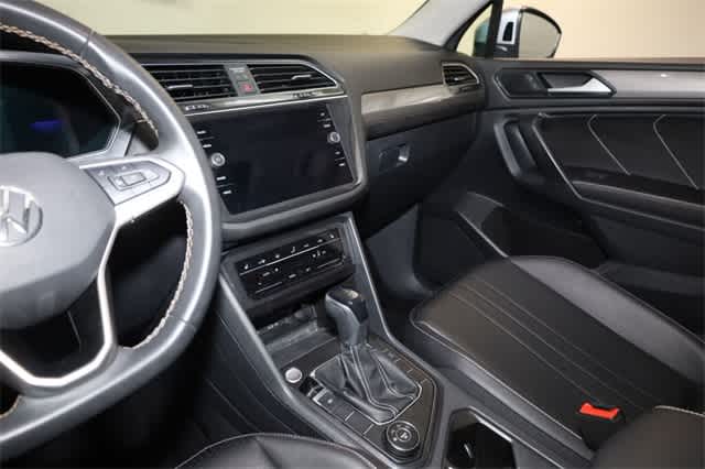 Thumbnail: 2022 Volkswagen Tiguan - 23