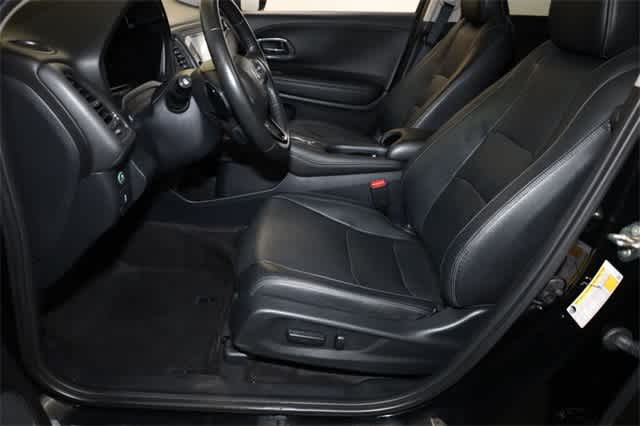 Thumbnail: 2019 Honda HR-V - 15