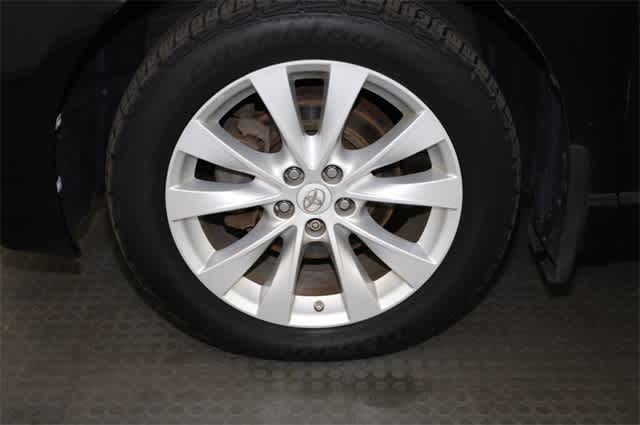 Thumbnail: 2013 Toyota Venza - 33