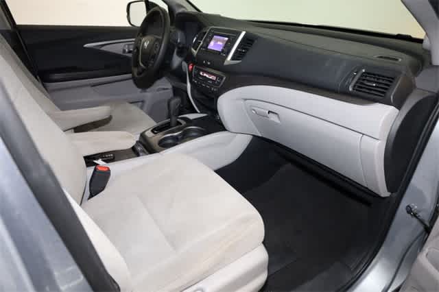 Thumbnail: 2016 Honda Pilot - 19