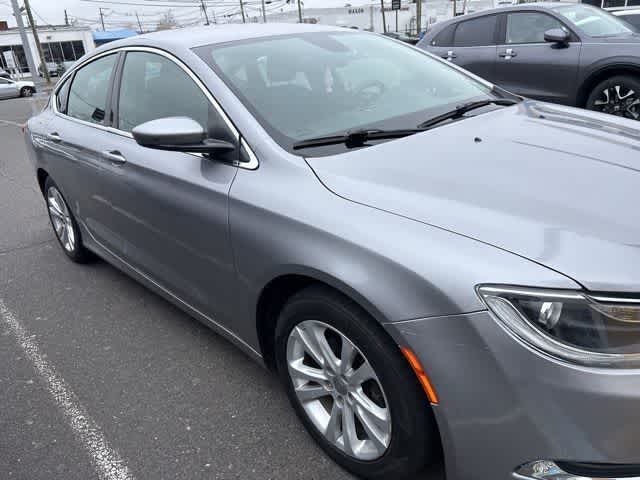 Thumbnail: 2016 Chrysler 200 - 18