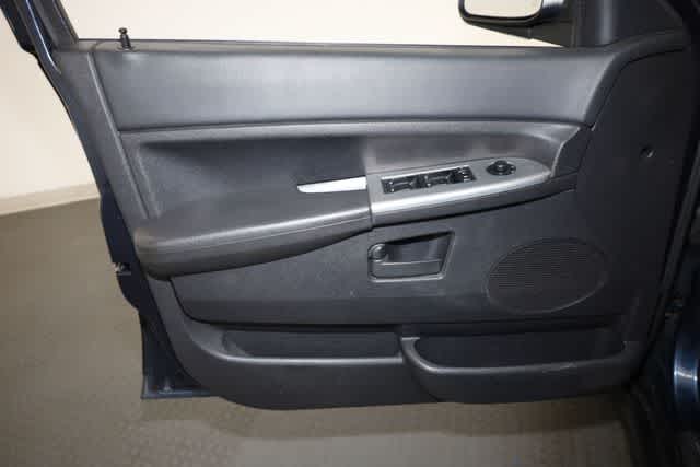 Thumbnail: 2008 Jeep Grand Cherokee - 13