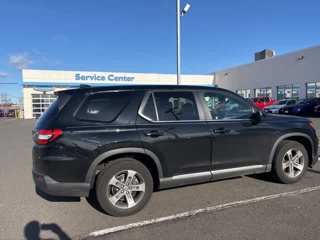 Thumbnail: 2023 Honda Pilot - 18