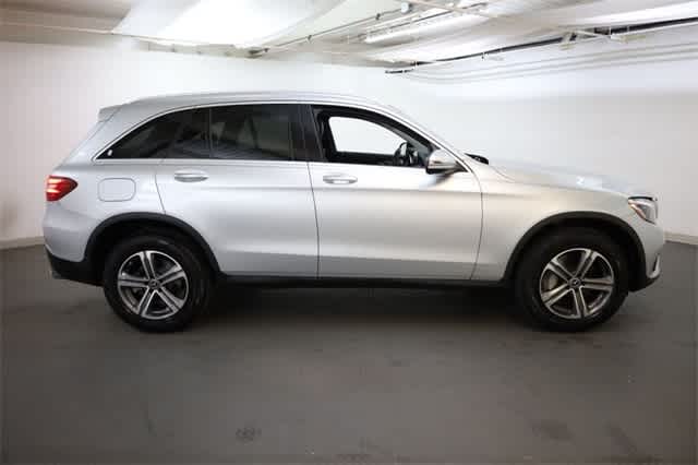 Thumbnail: 2019 Mercedes-Benz GLC - 10