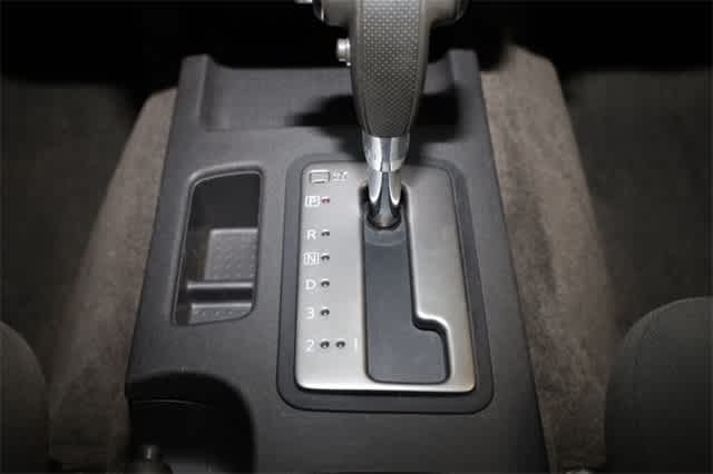 Thumbnail: 2010 Nissan Frontier - 30