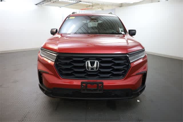Thumbnail: 2023 Honda Pilot - 12