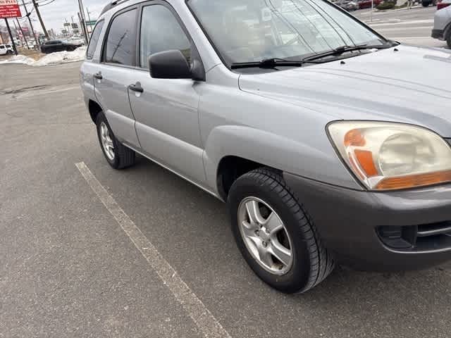 Thumbnail: 2008 Kia Sportage - 4