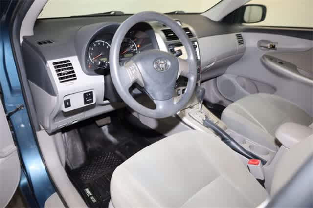 Thumbnail: 2013 Toyota Corolla - 14