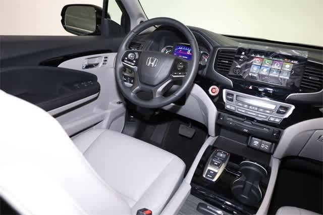 Thumbnail: 2022 Honda Pilot - 16