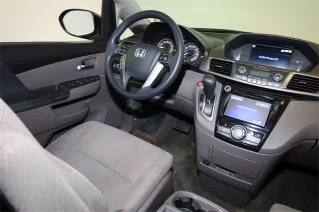 2015 Honda Odyssey EX 16
