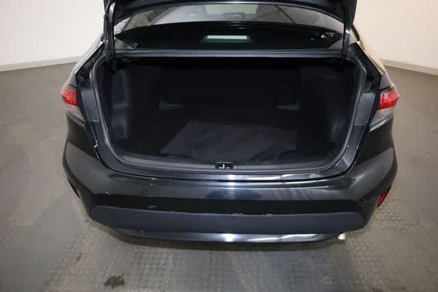 Thumbnail: 2021 Toyota Corolla - 32