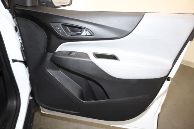 Thumbnail: 2023 Chevrolet Equinox - 22