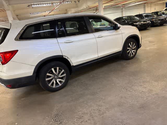 Thumbnail: 2019 Honda Pilot - 15
