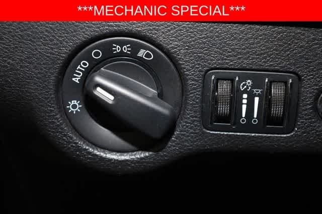 Thumbnail: 2015 Dodge Charger - 25