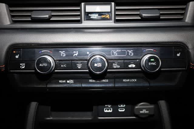 Thumbnail: 2024 Honda Pilot - 31