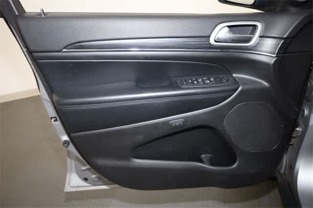 Thumbnail: 2021 Jeep Grand Cherokee - 13