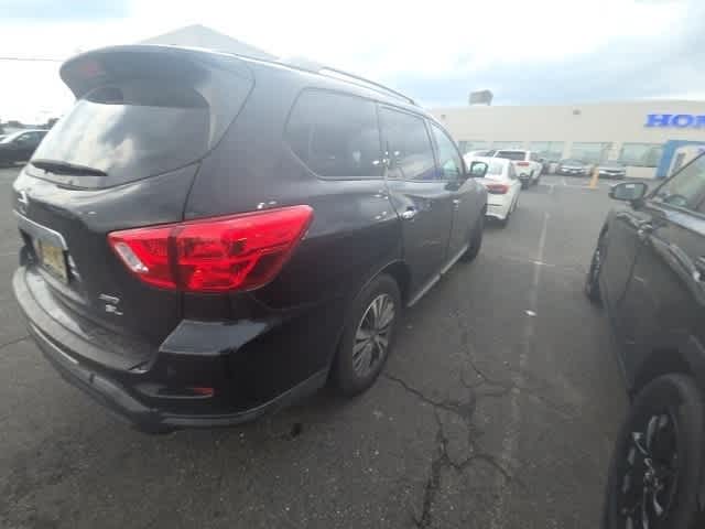Thumbnail: 2019 Nissan Pathfinder - 30