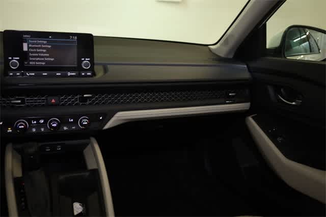 2023 Honda Accord EX 18