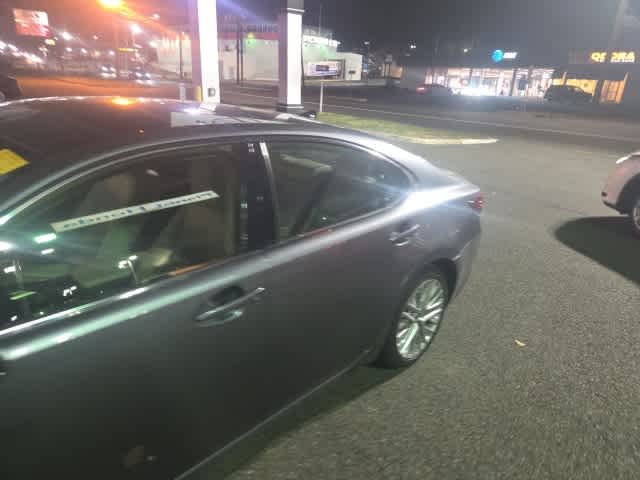 Thumbnail: 2016 Lexus ES - 5