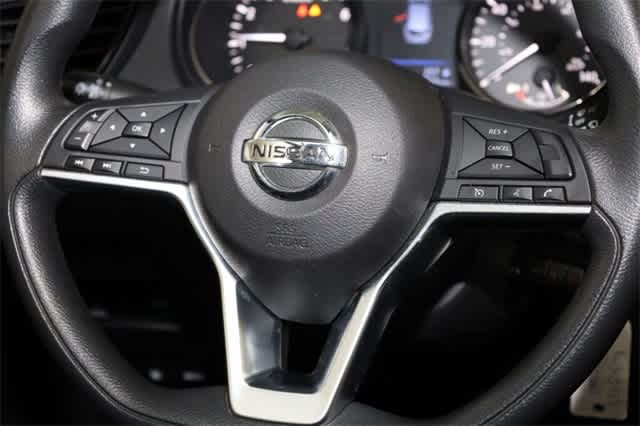 Thumbnail: 2019 Nissan Rogue Sport - 31
