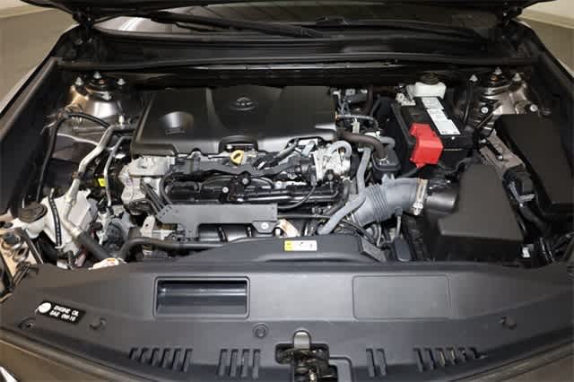 Thumbnail: 2021 Toyota Camry - 32