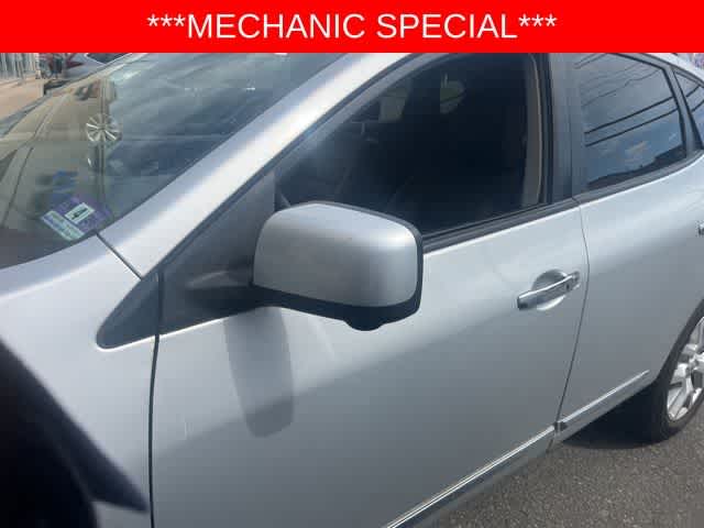 Thumbnail: 2013 Nissan Rogue - 8