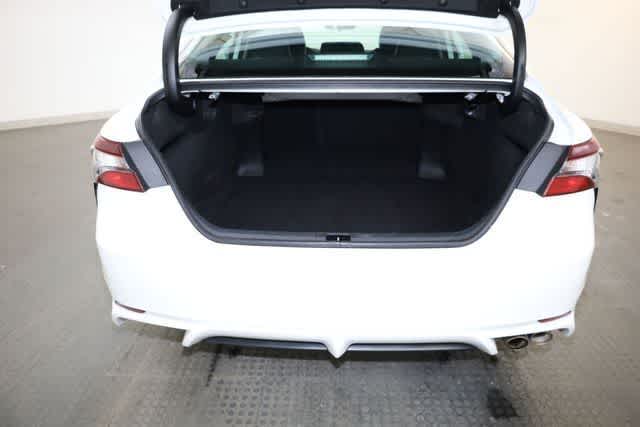 Thumbnail: 2023 Toyota Camry - 33