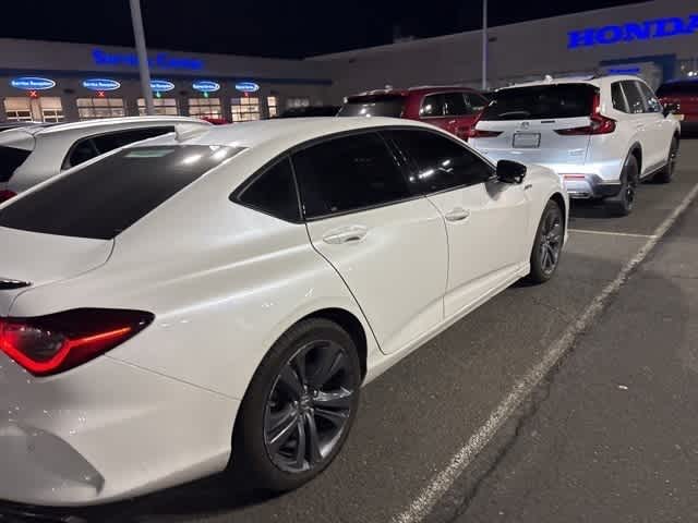 Thumbnail: 2022 Acura TLX - 15