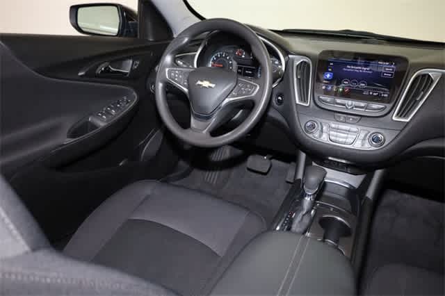 Thumbnail: 2024 Chevrolet Malibu - 16