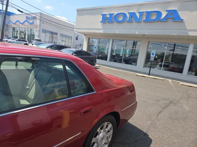 Thumbnail: 2008 Cadillac DTS - 5
