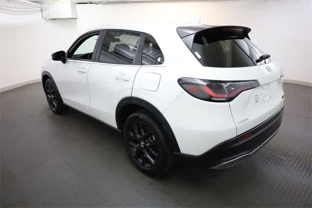 Thumbnail: 2023 Honda HR-V - 4