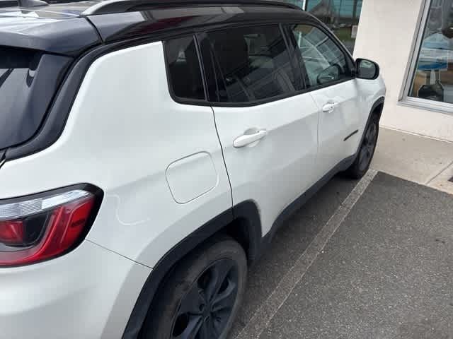 Thumbnail: 2019 Jeep Compass - 10