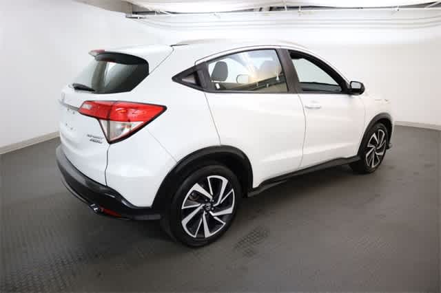 Thumbnail: 2019 Honda HR-V - 8