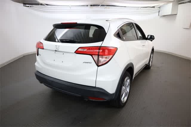 Thumbnail: 2016 Honda HR-V - 7