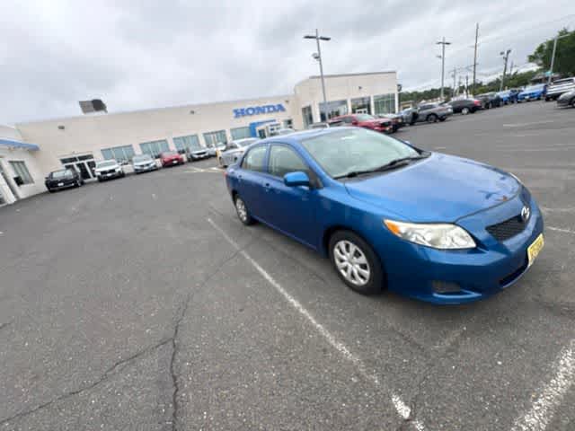 Thumbnail: 2010 Toyota Corolla - 20