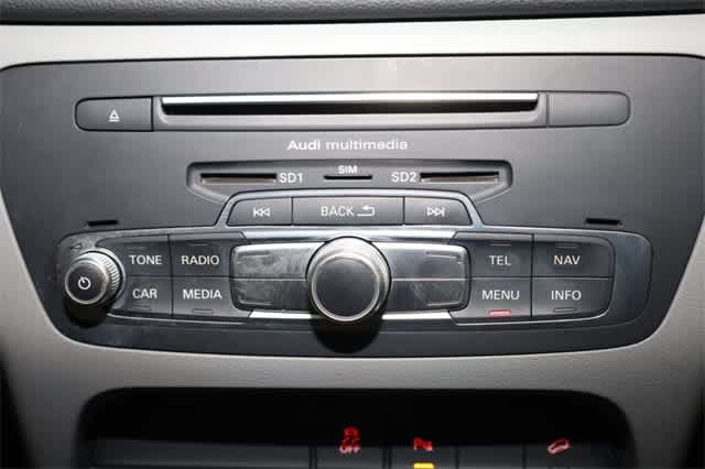 Thumbnail: 2016 Audi Q3 - 31