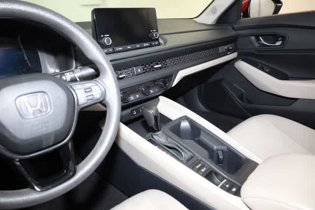Thumbnail: 2023 Honda Accord - 16