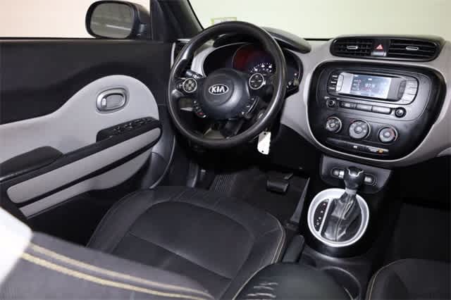 Thumbnail: 2016 Kia Soul - 16