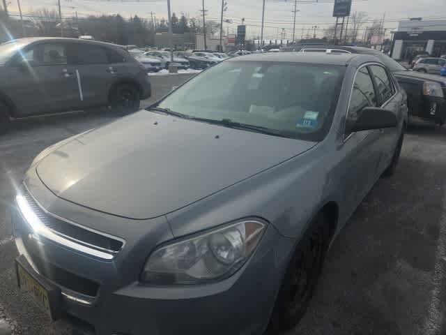Thumbnail: 2009 Chevrolet Malibu - 2