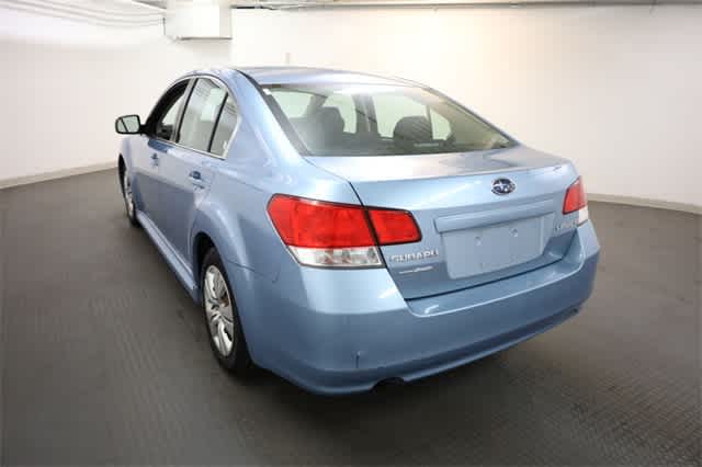 Thumbnail: 2010 Subaru Legacy - 5