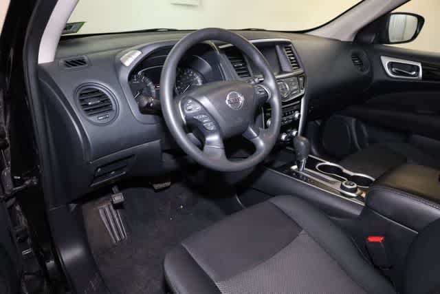 Thumbnail: 2020 Nissan Pathfinder - 14