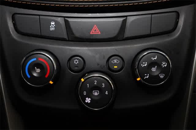 Thumbnail: 2022 Chevrolet Trax - 30