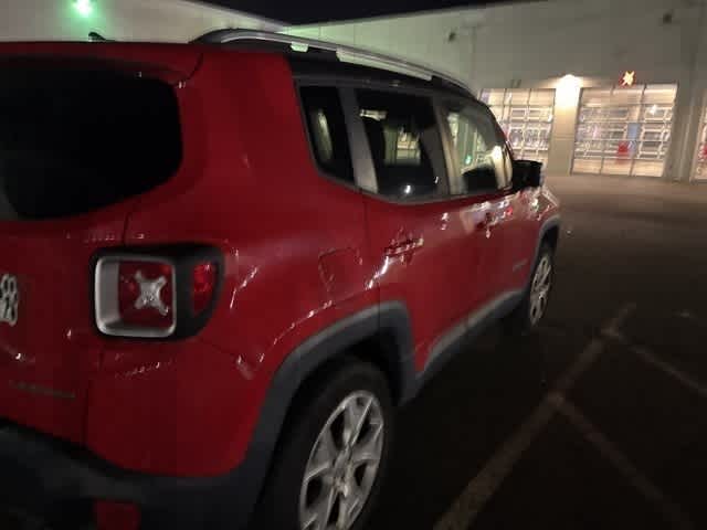 Thumbnail: 2016 Jeep Renegade - 15